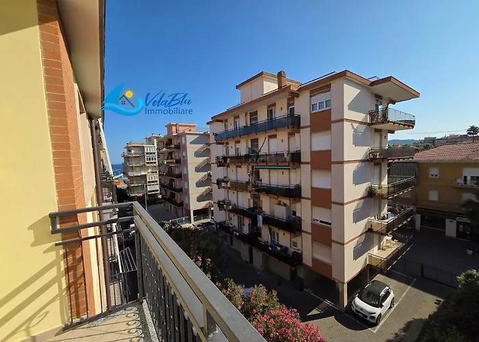 Il Corallo E Il Mare A 4 Passi!